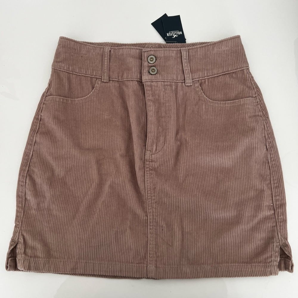 Hollister corduroy skirt, size 3, ultra high rise, mini, rosy tan-ish color